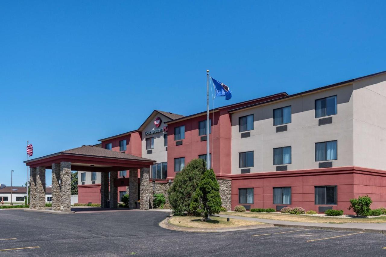 Best Western Plus Chelsea Hotel Monticello Bagian luar foto