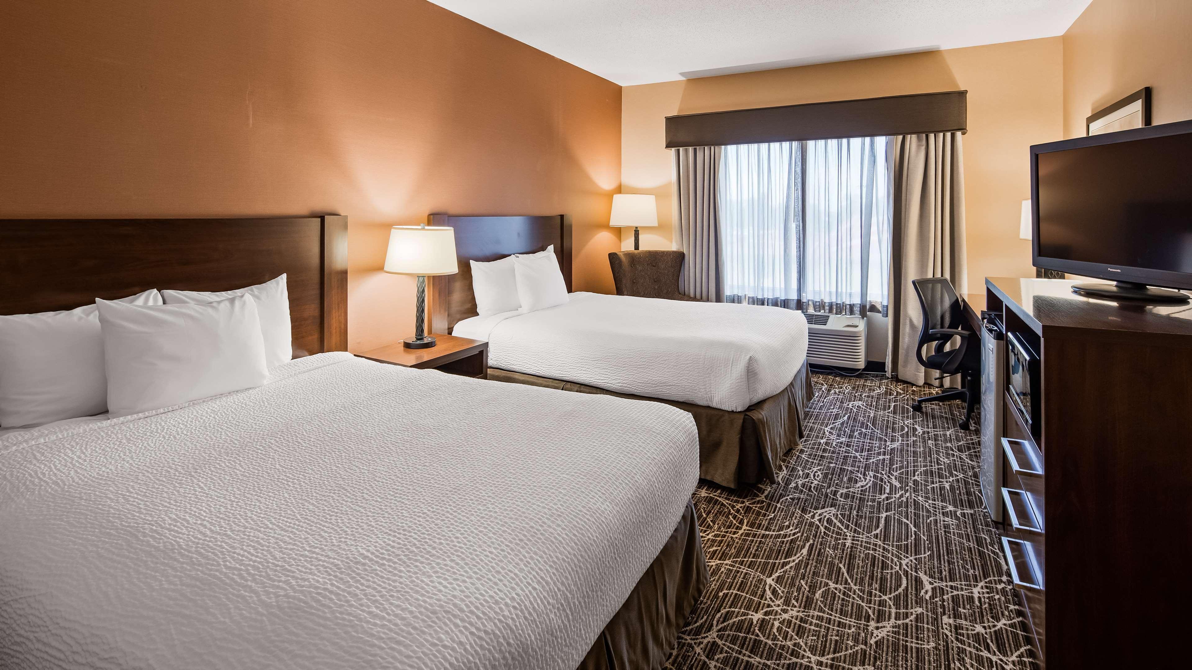 Best Western Plus Chelsea Hotel Monticello Bagian luar foto