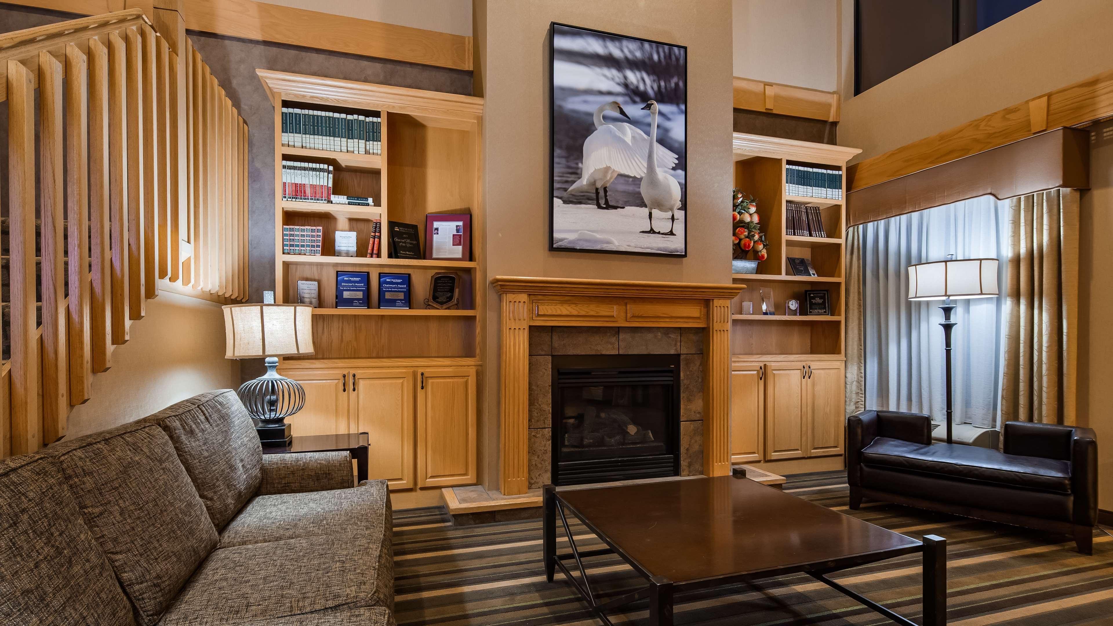 Best Western Plus Chelsea Hotel Monticello Bagian luar foto
