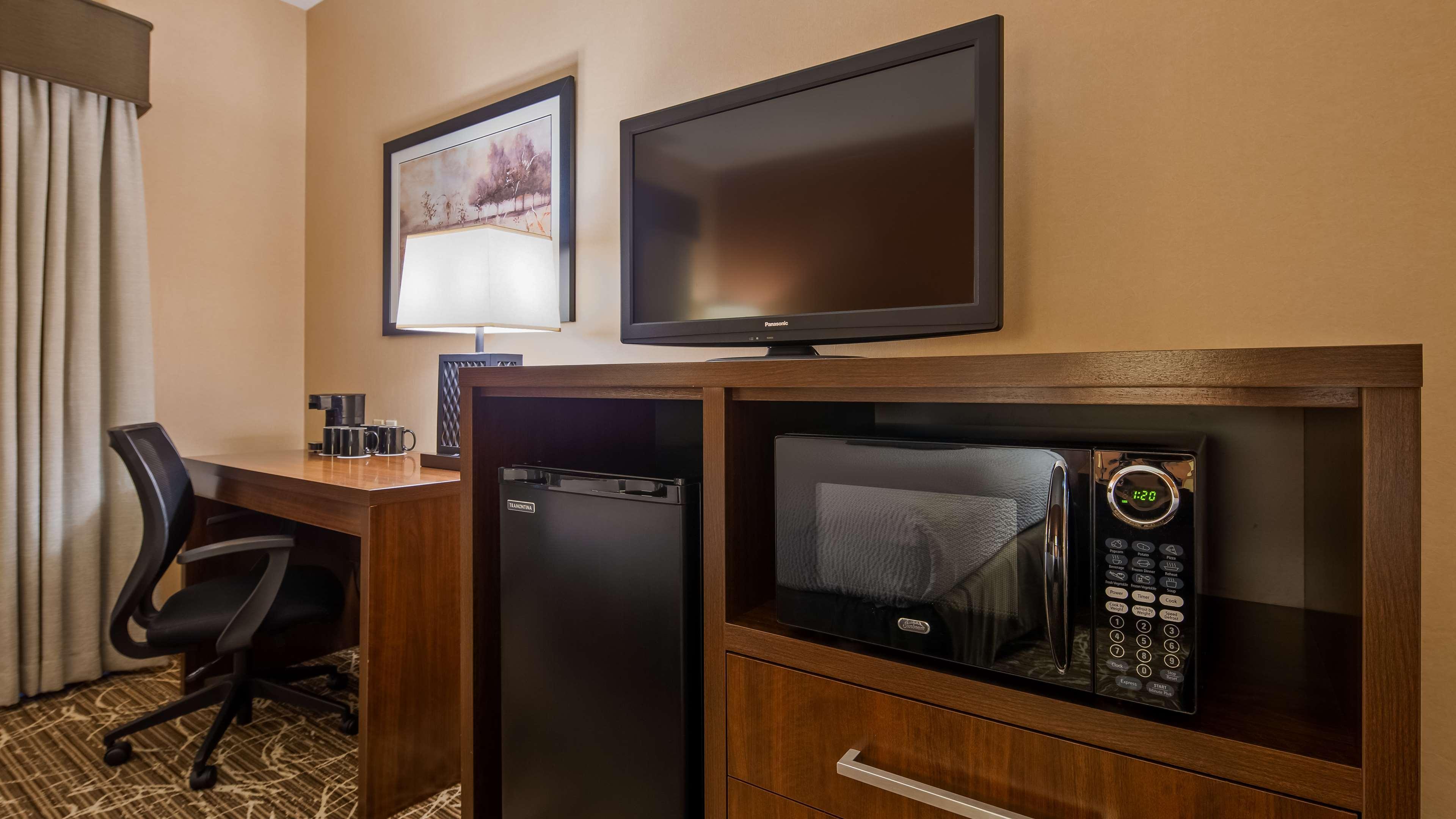 Best Western Plus Chelsea Hotel Monticello Bagian luar foto